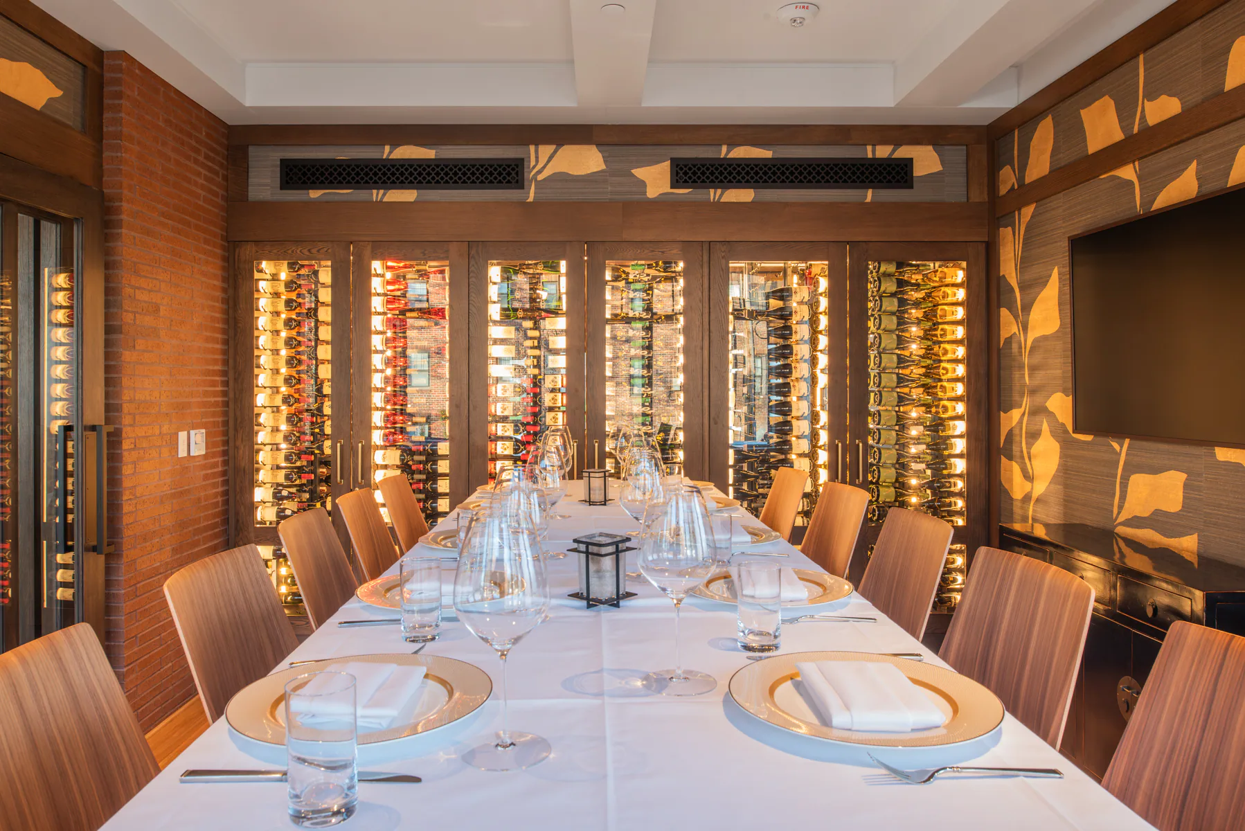 Oak Park Restaurant, completed project view 5 of 6