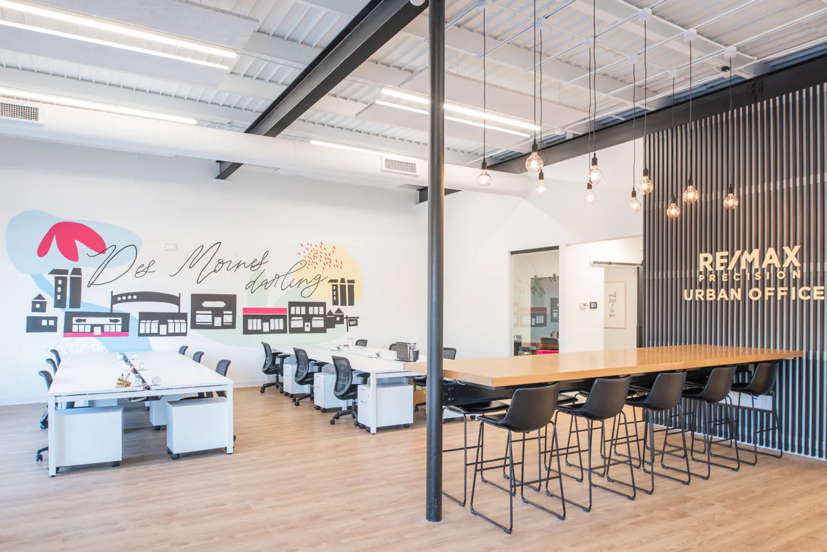 Re/Max Precision – Urban Office, completed project view 3 of 5