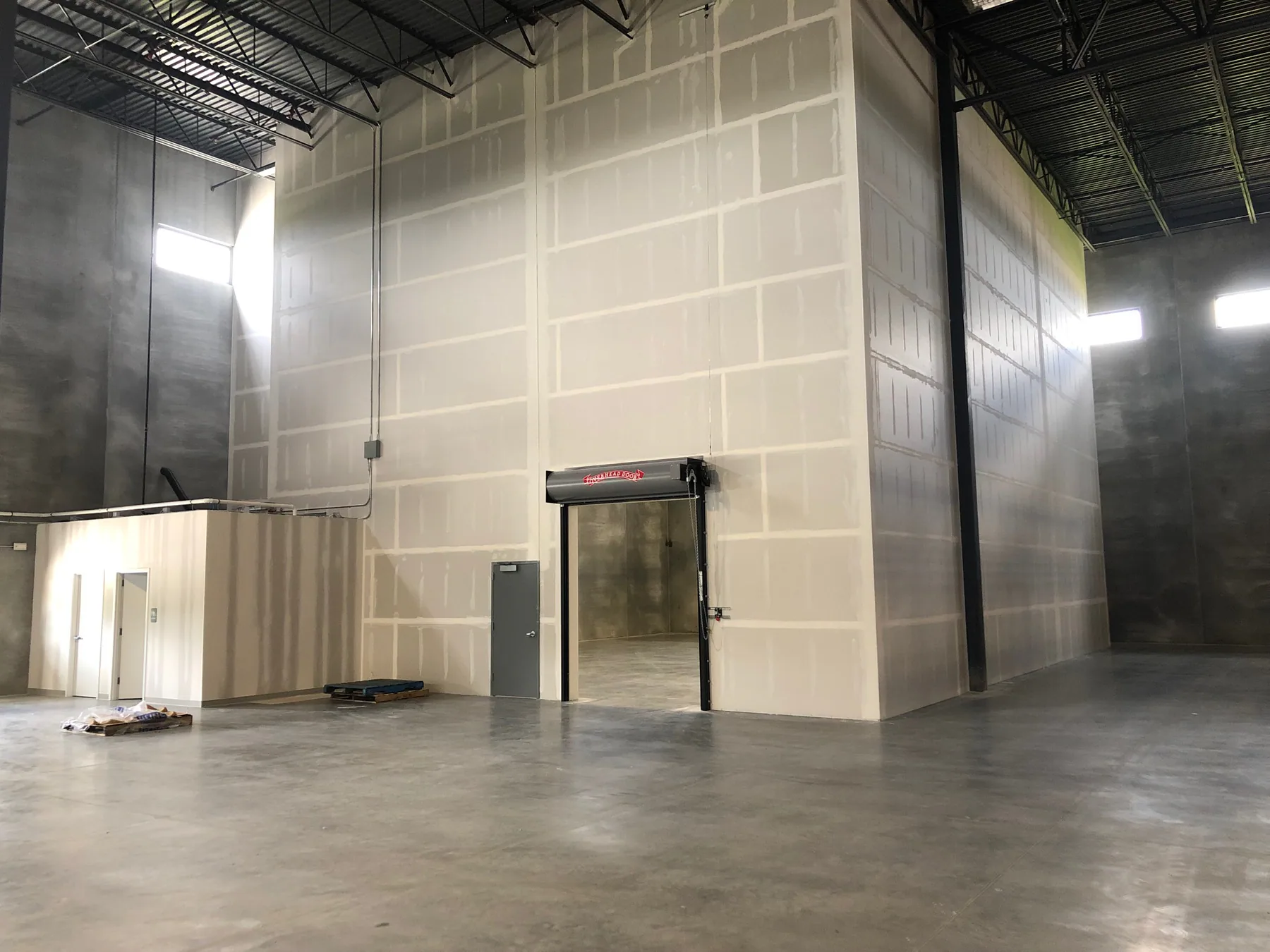 Siculus Warehouse, completed project view 2 of 4